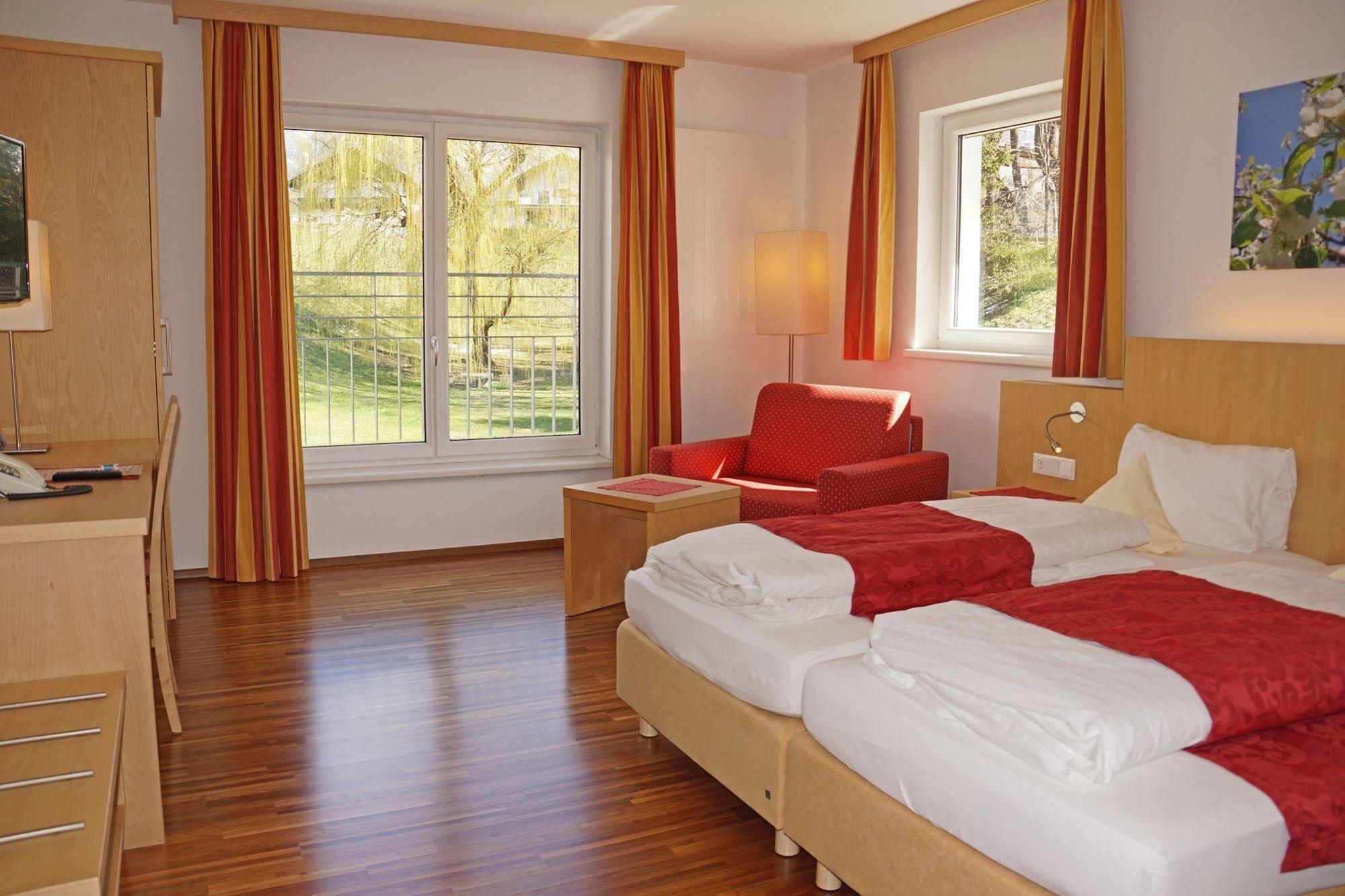 Austria Classic Hotel Heiligkreuz Хал ин Тирол Екстериор снимка